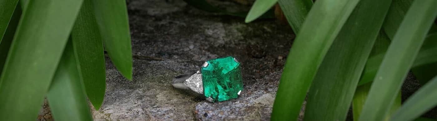 Emerald: Shades of Green