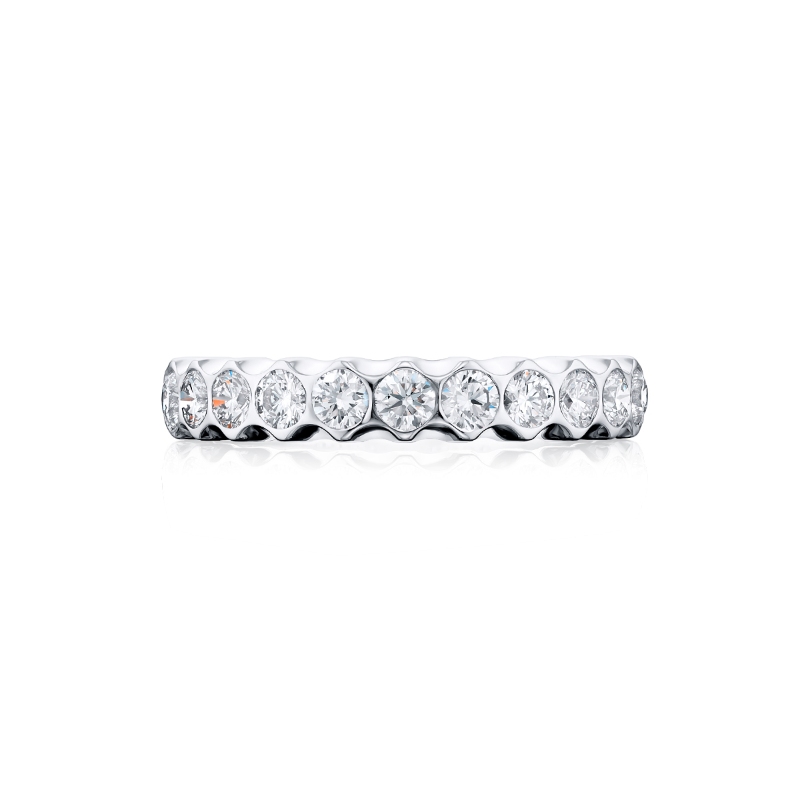 Platinum Round Diamond Single-Row Bezel Set Band