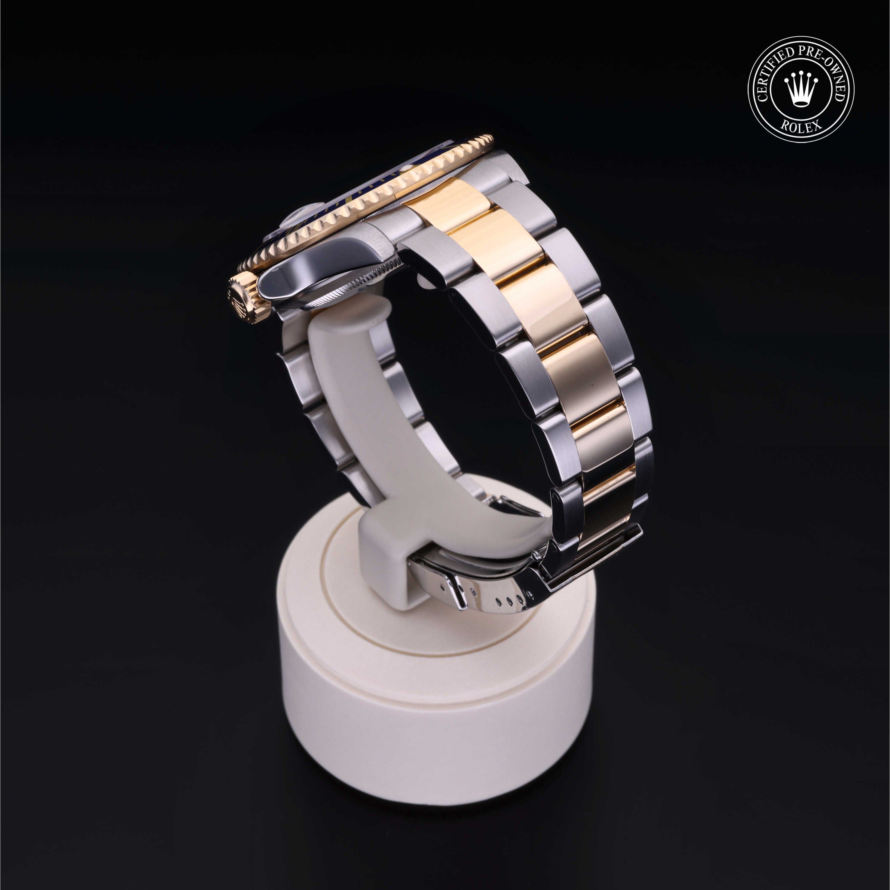 Oyster Perpetual Submariner Date