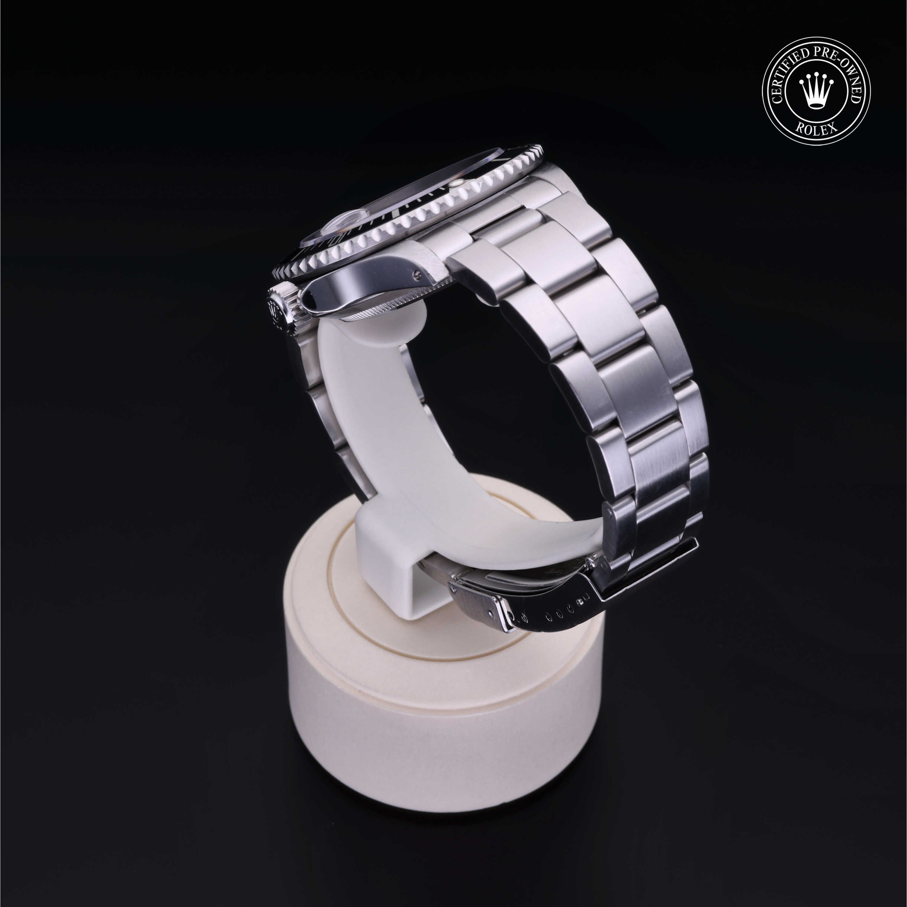 Oyster Perpetual Submariner Date