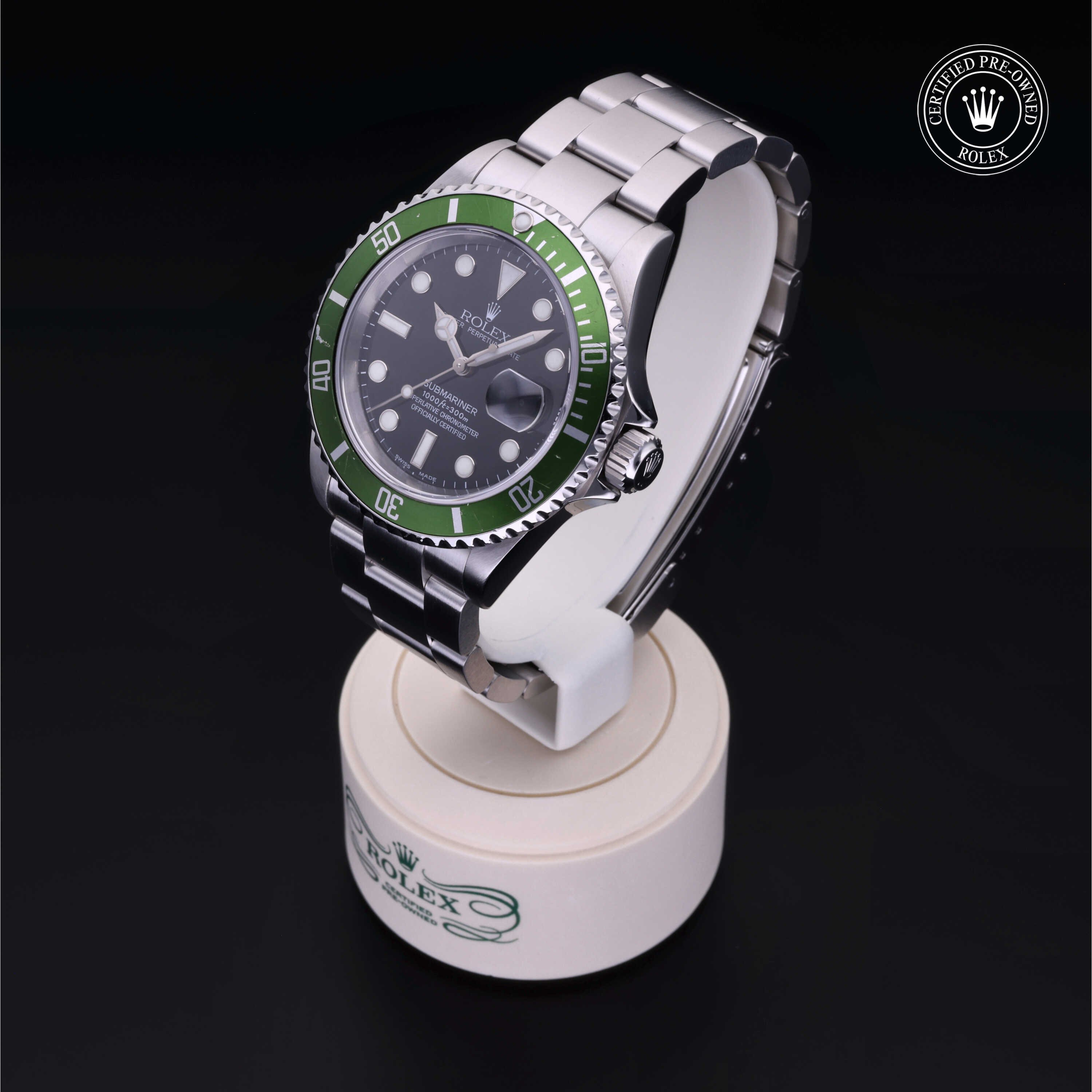 Oyster Perpetual Submariner Date