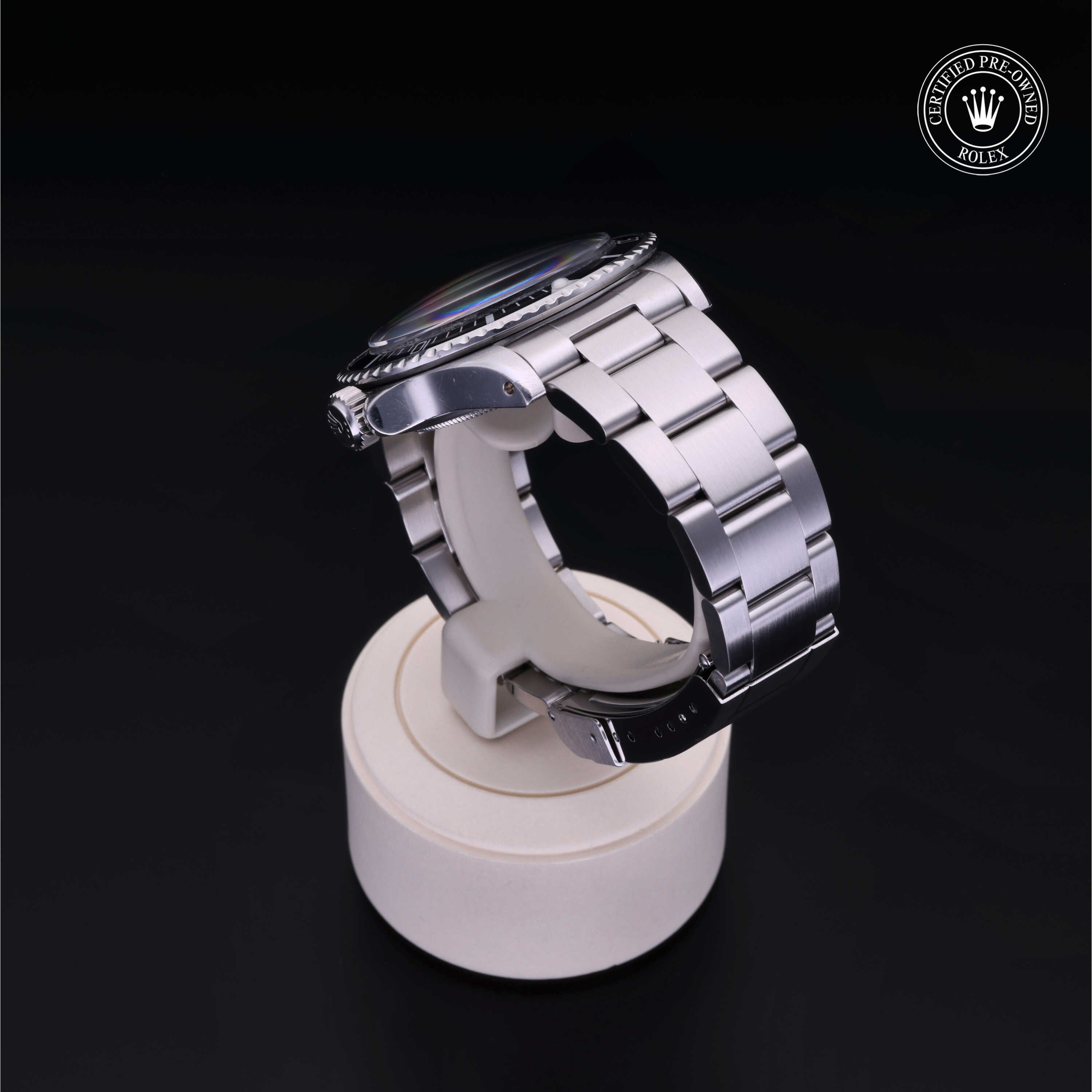 Oyster Perpetual Submariner