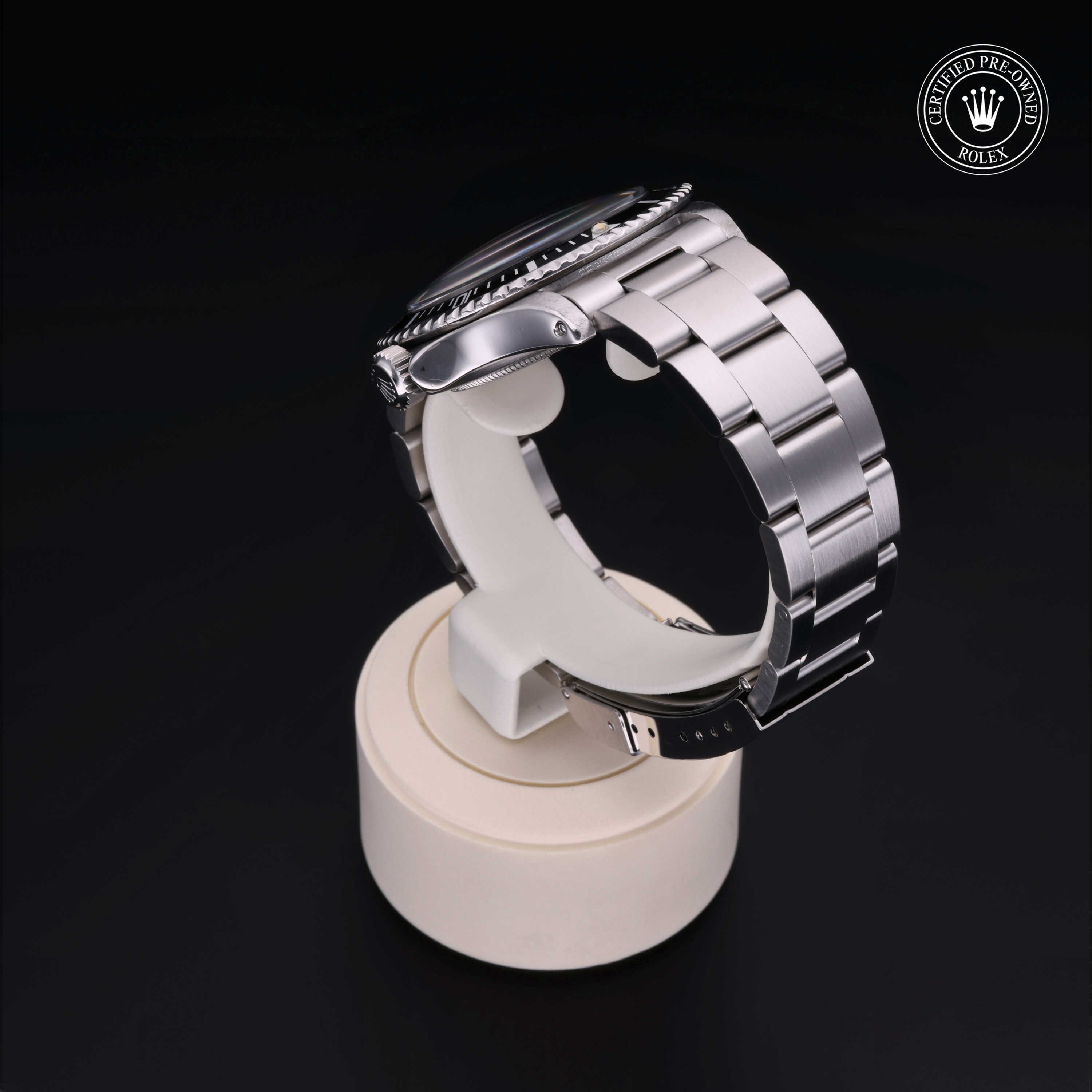 Oyster Perpetual Submariner