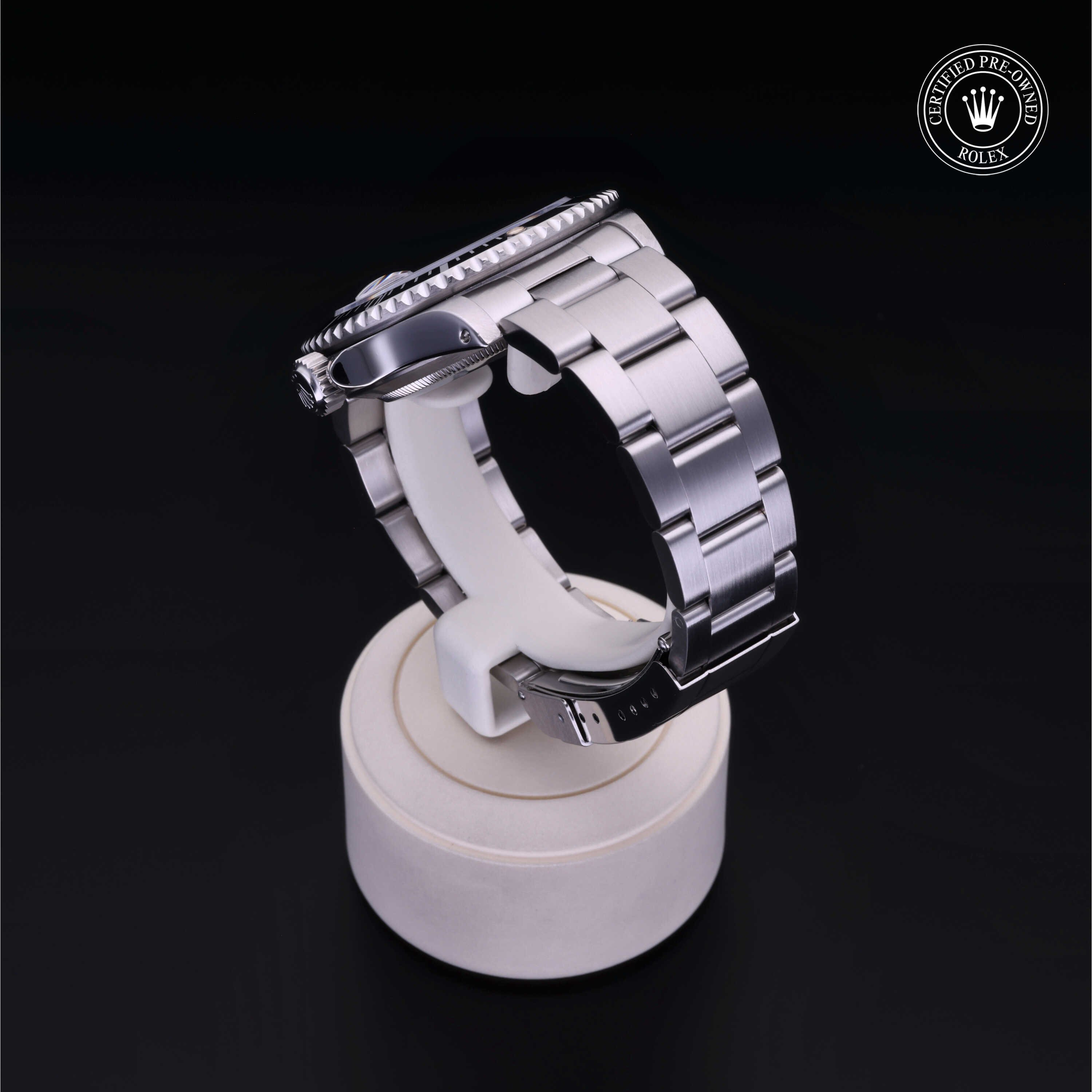 Oyster Perpetual Submariner Date