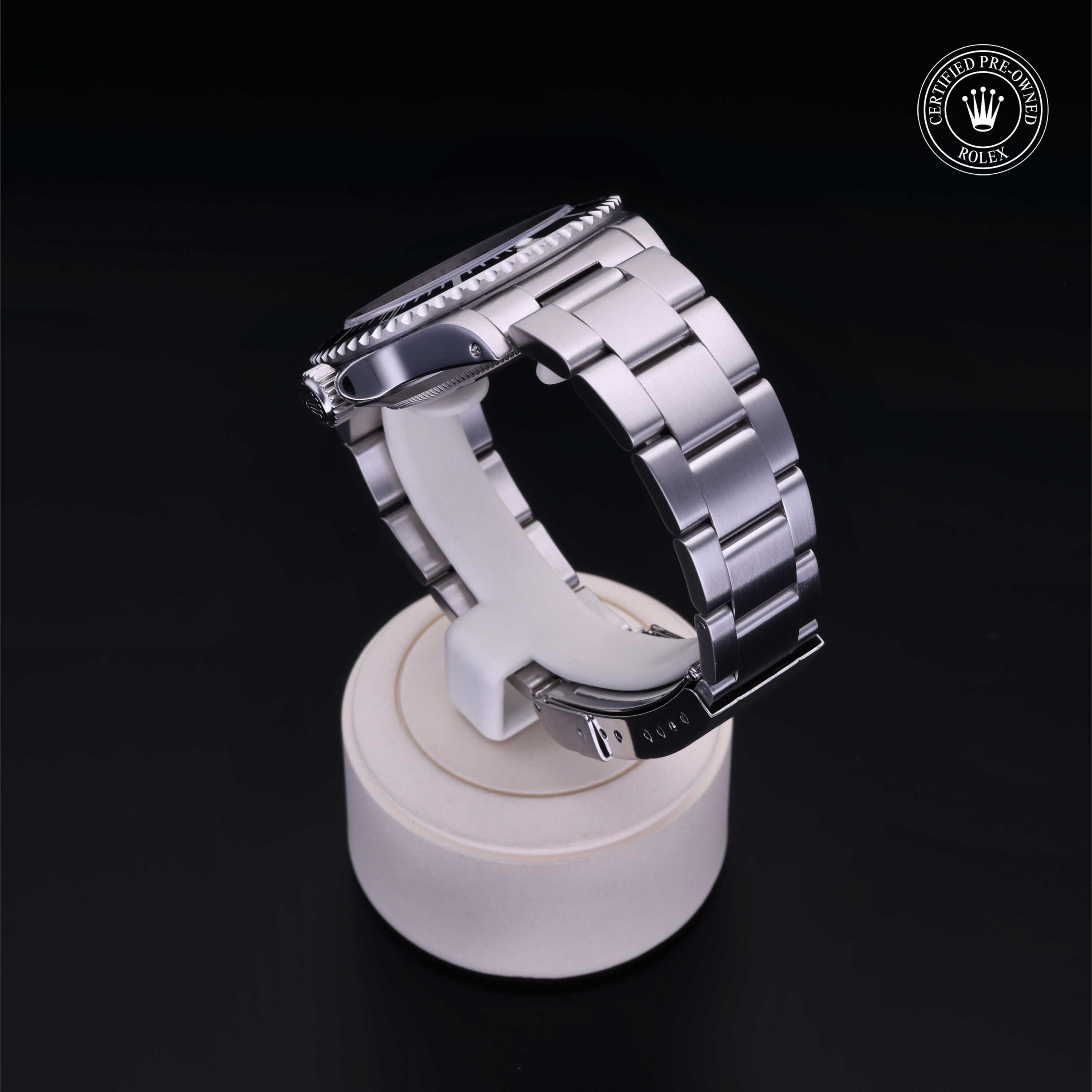 Oyster Perpetual Submariner