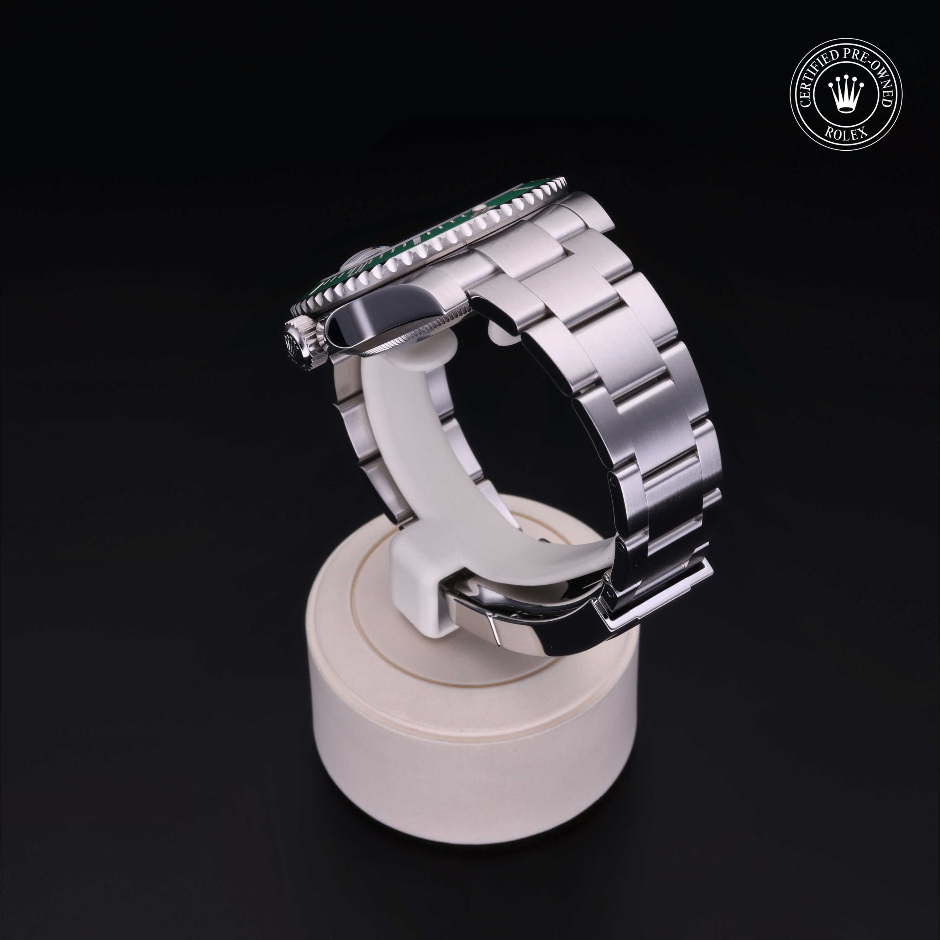 Oyster Perpetual Submariner Date