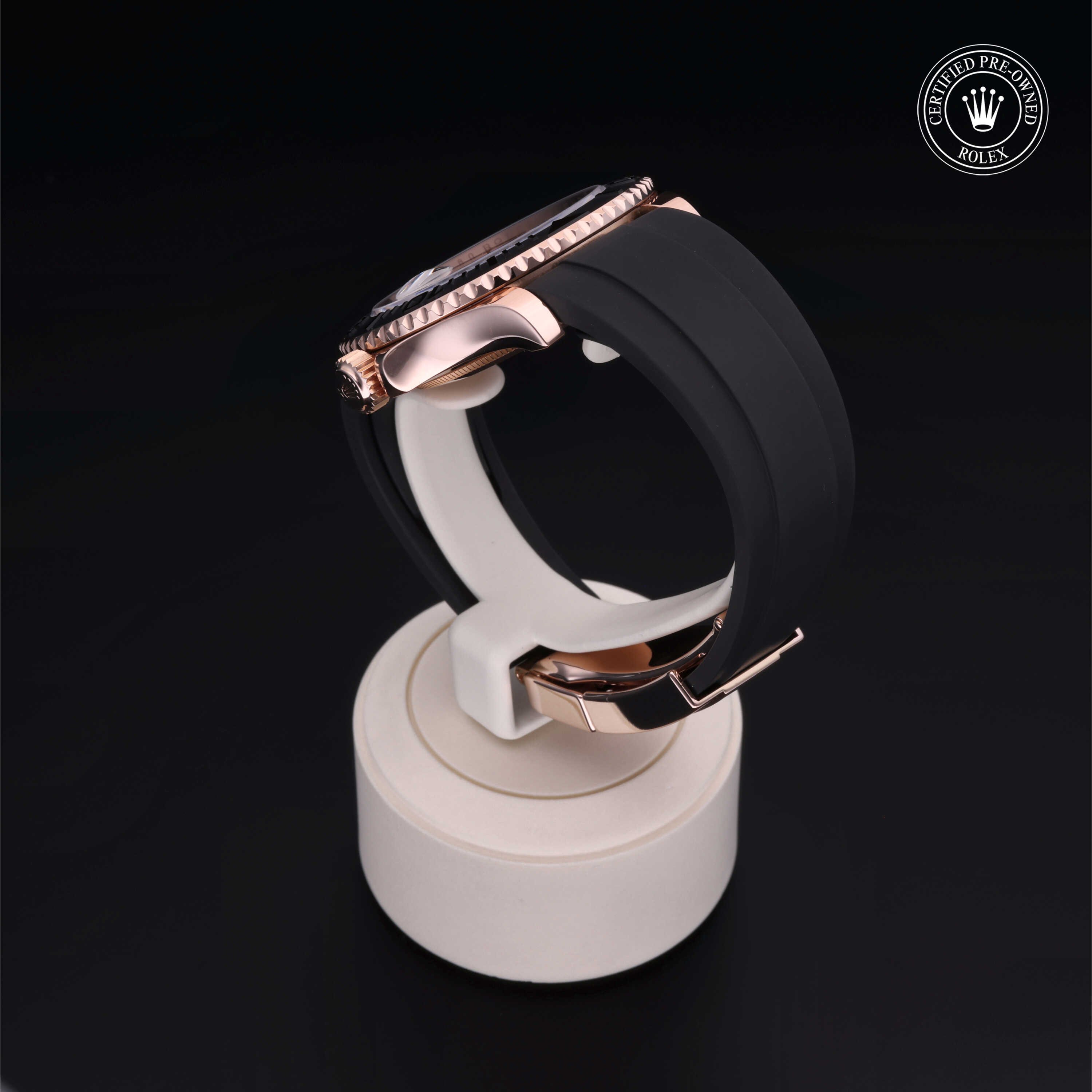 Oyster Perpetual Yacht-Master 40