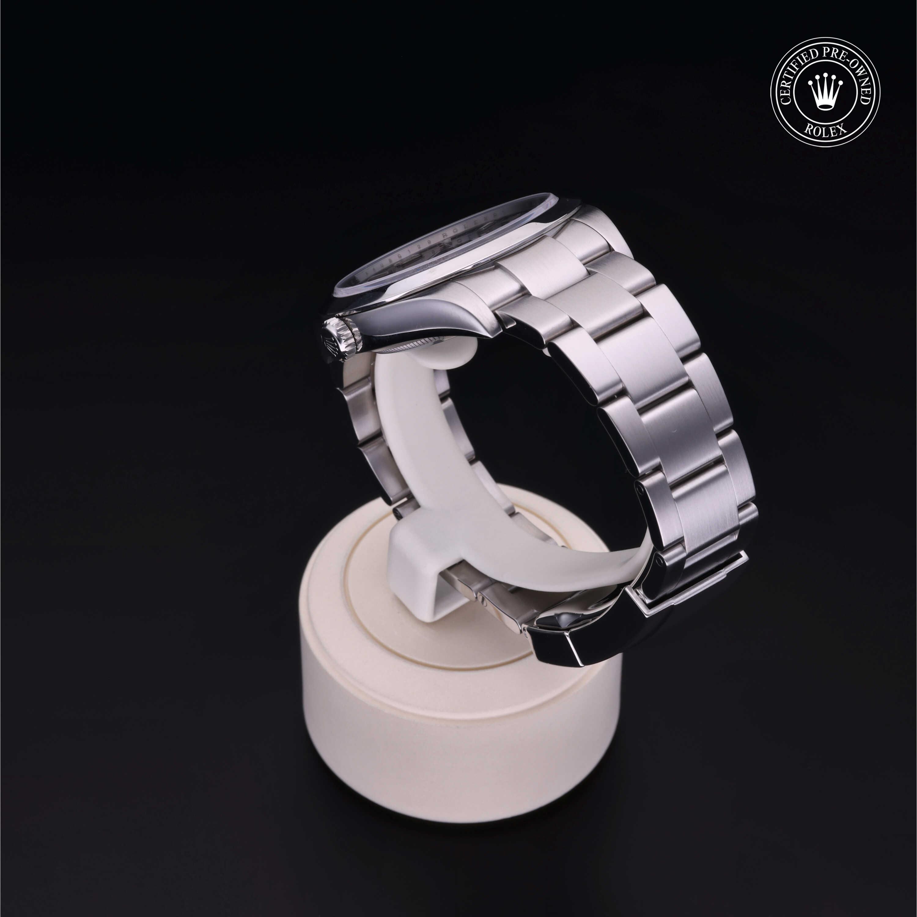 Oyster Perpetual Explorer