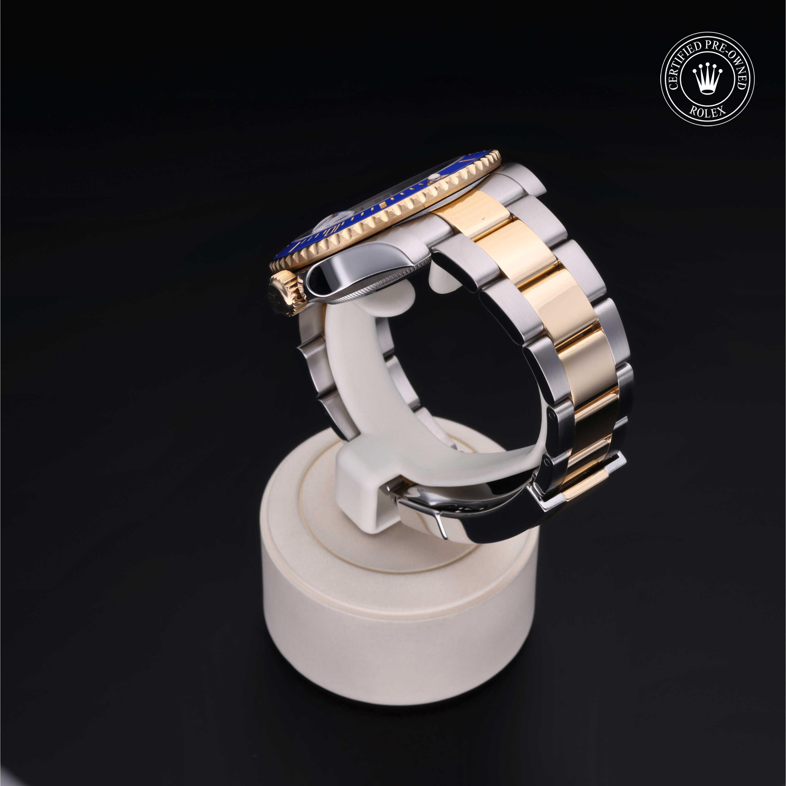 Oyster Perpetual Submariner Date