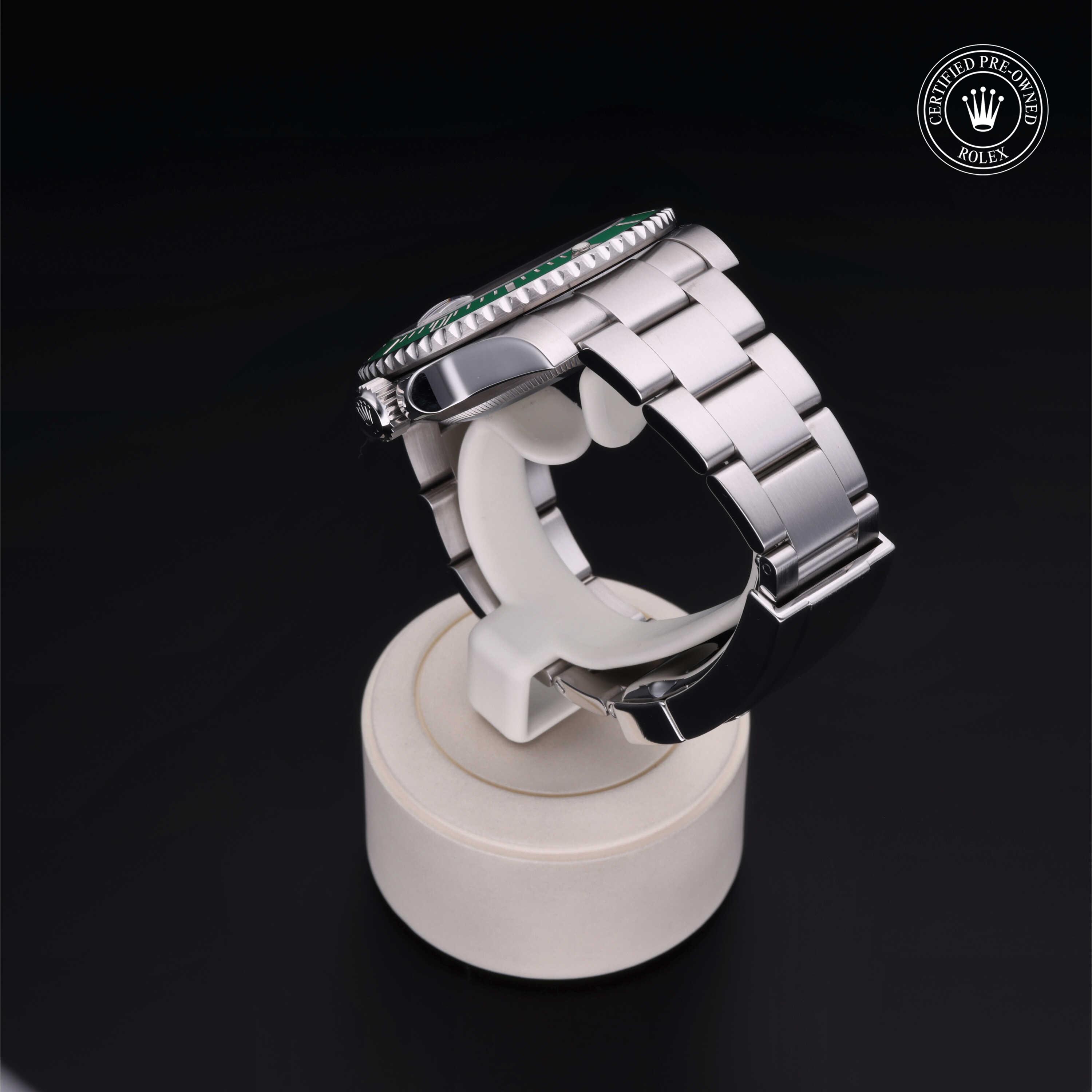 Oyster Perpetual Submariner Date