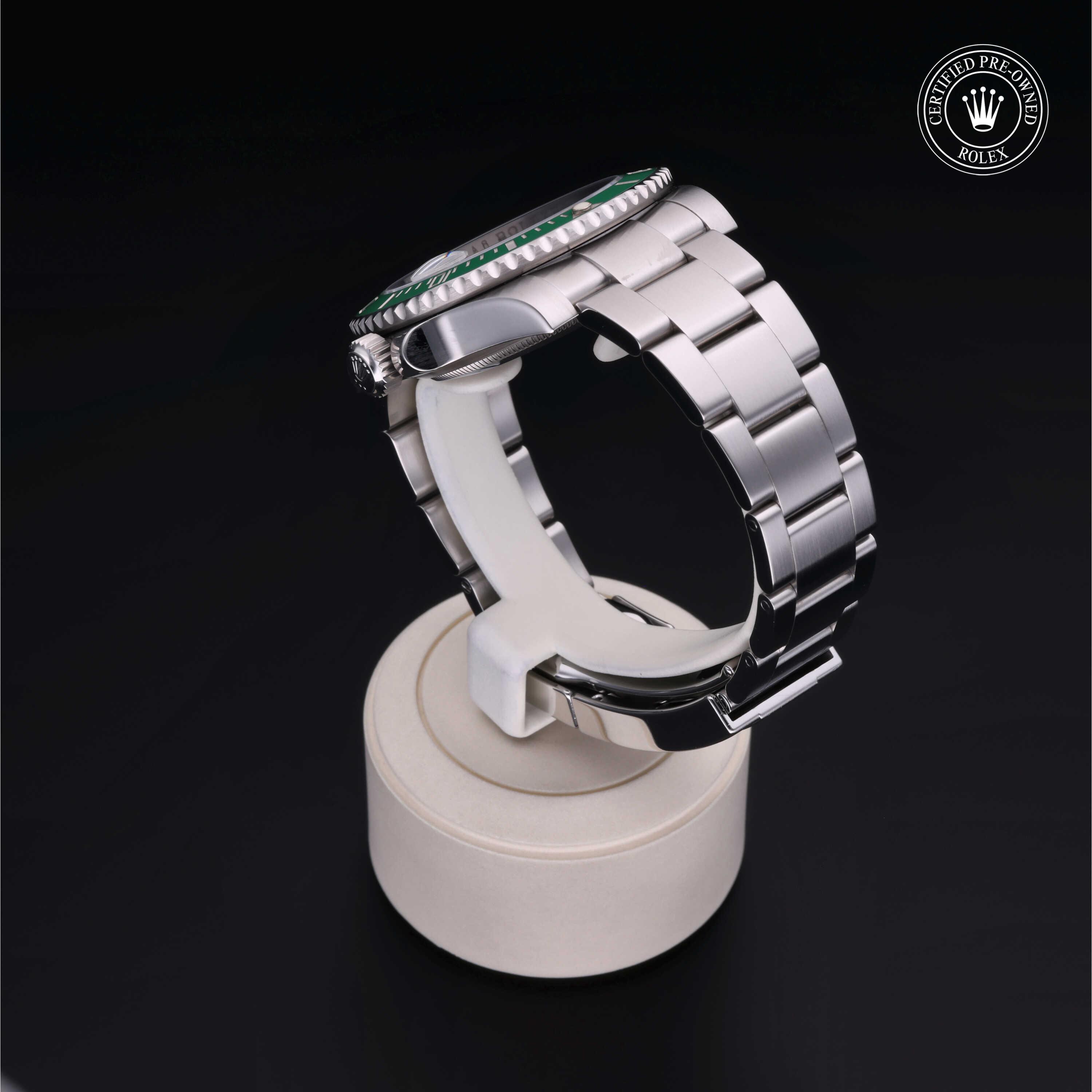 Oyster Perpetual Submariner Date