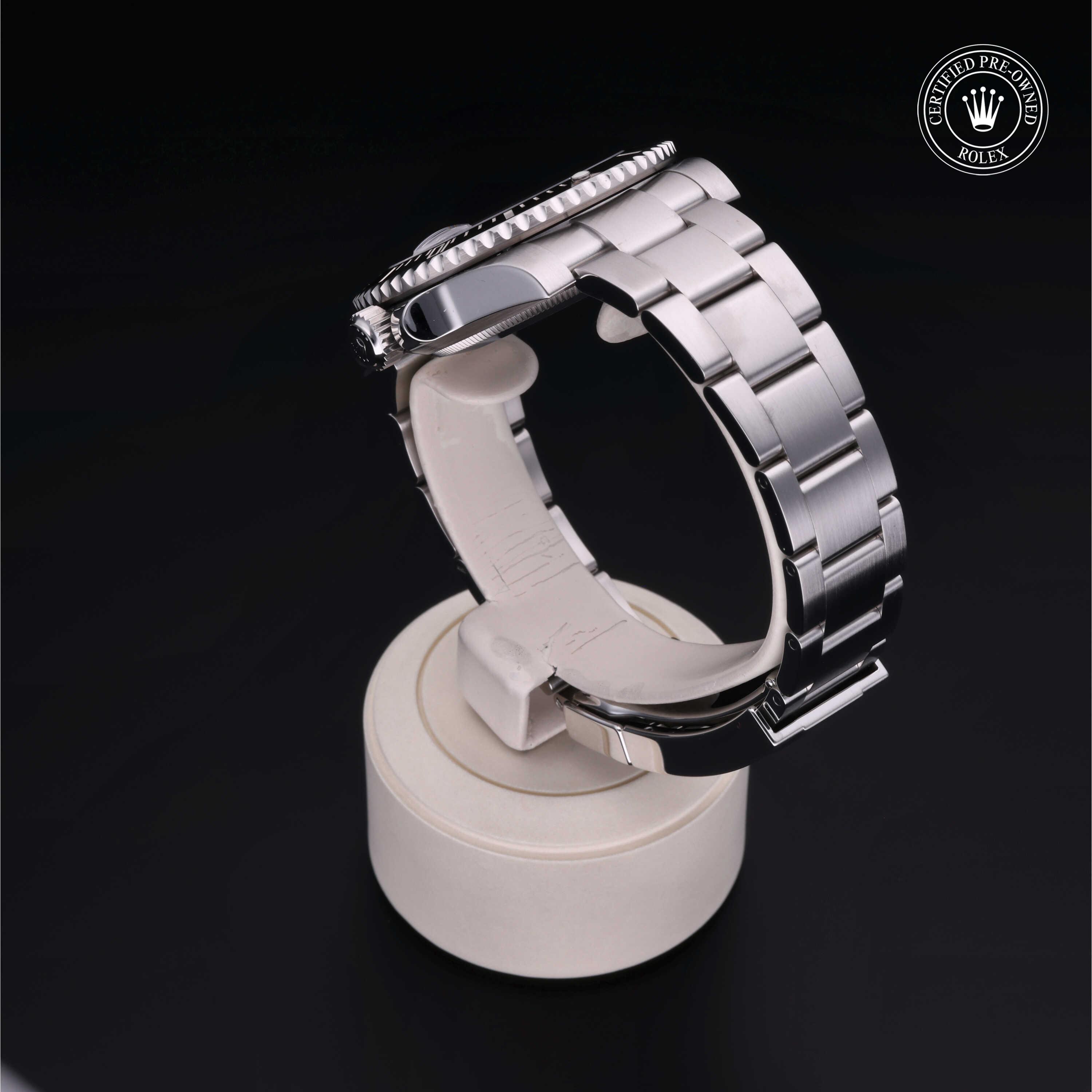 Oyster Perpetual Submariner Date