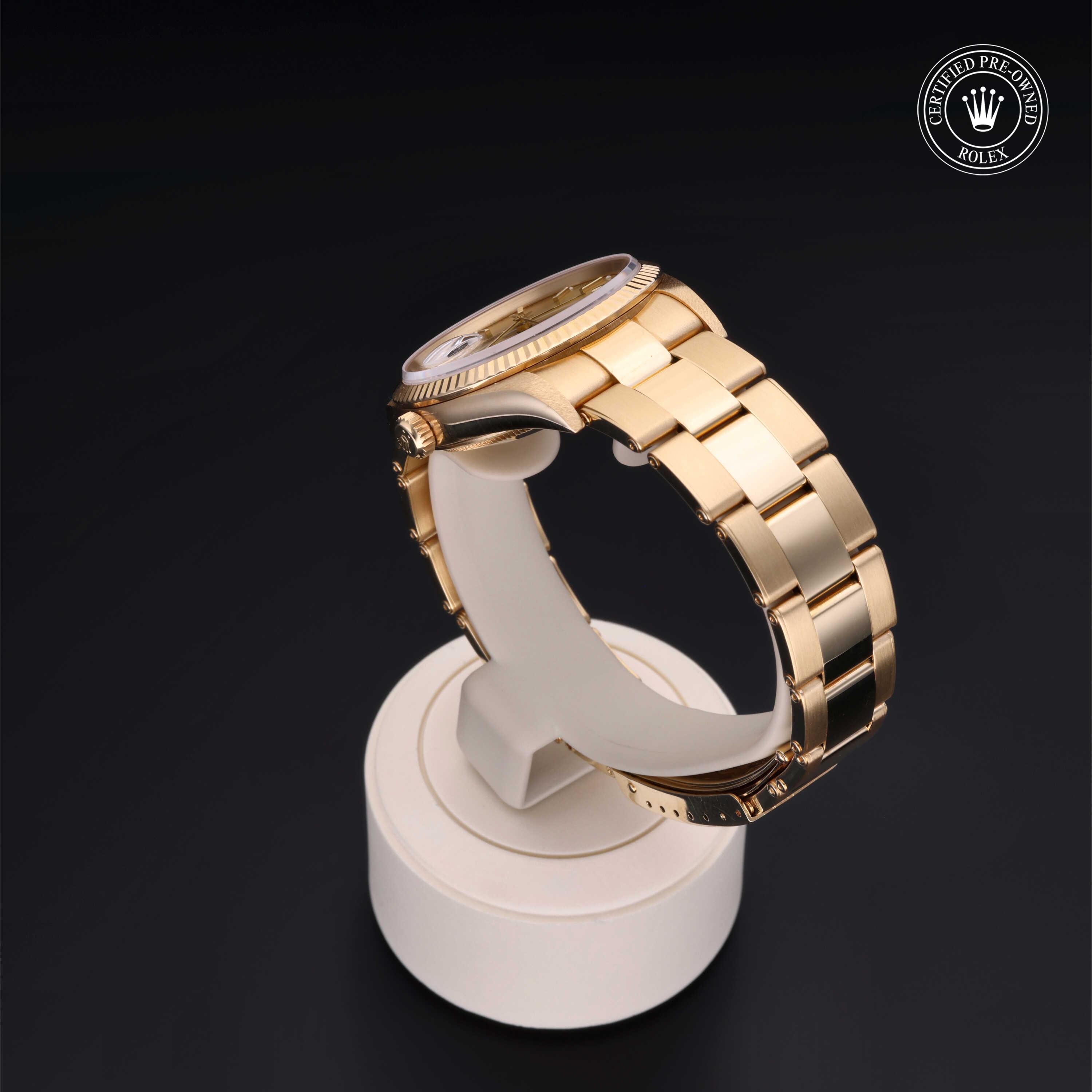 Oyster Perpetual Date 34
