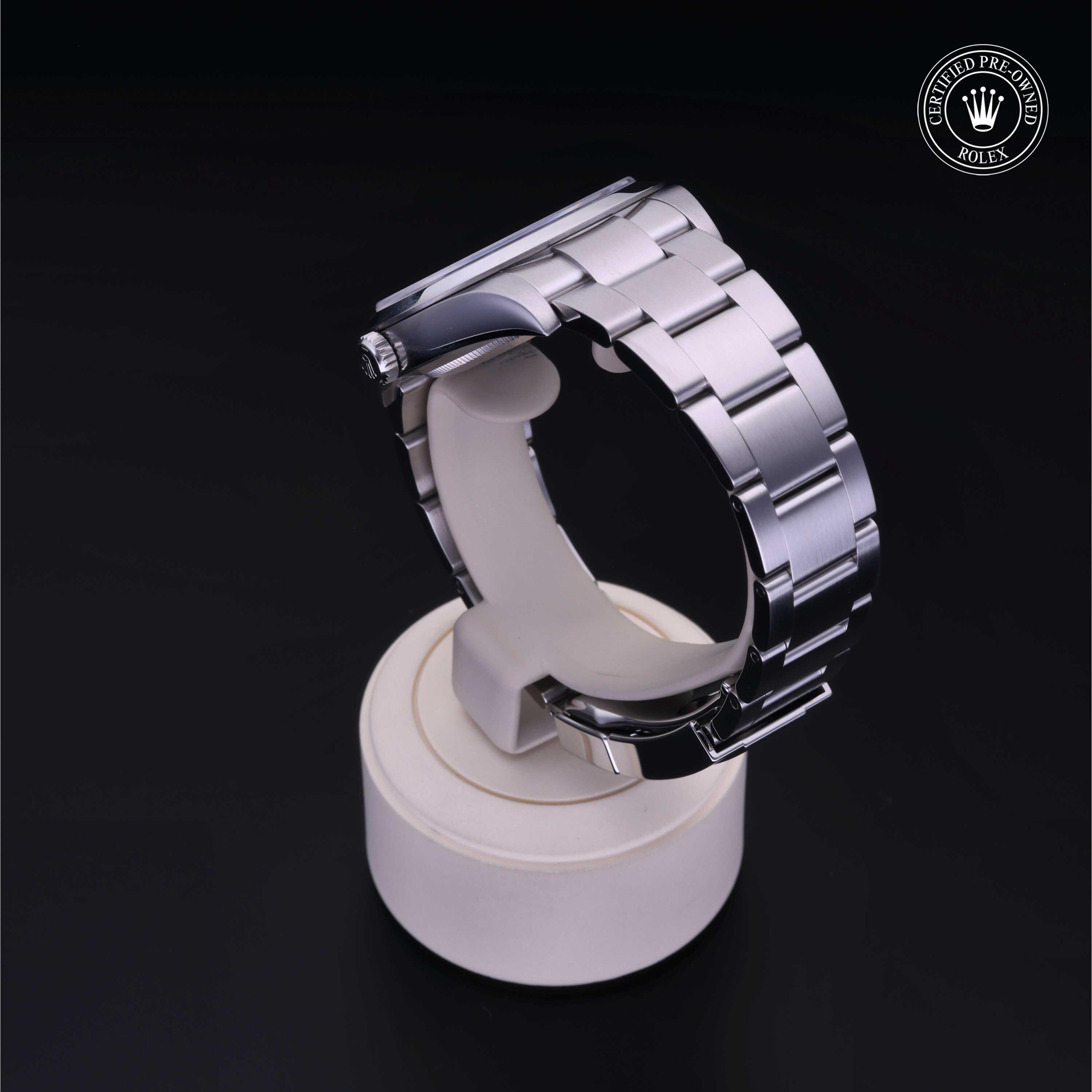 Oyster Perpetual Explorer