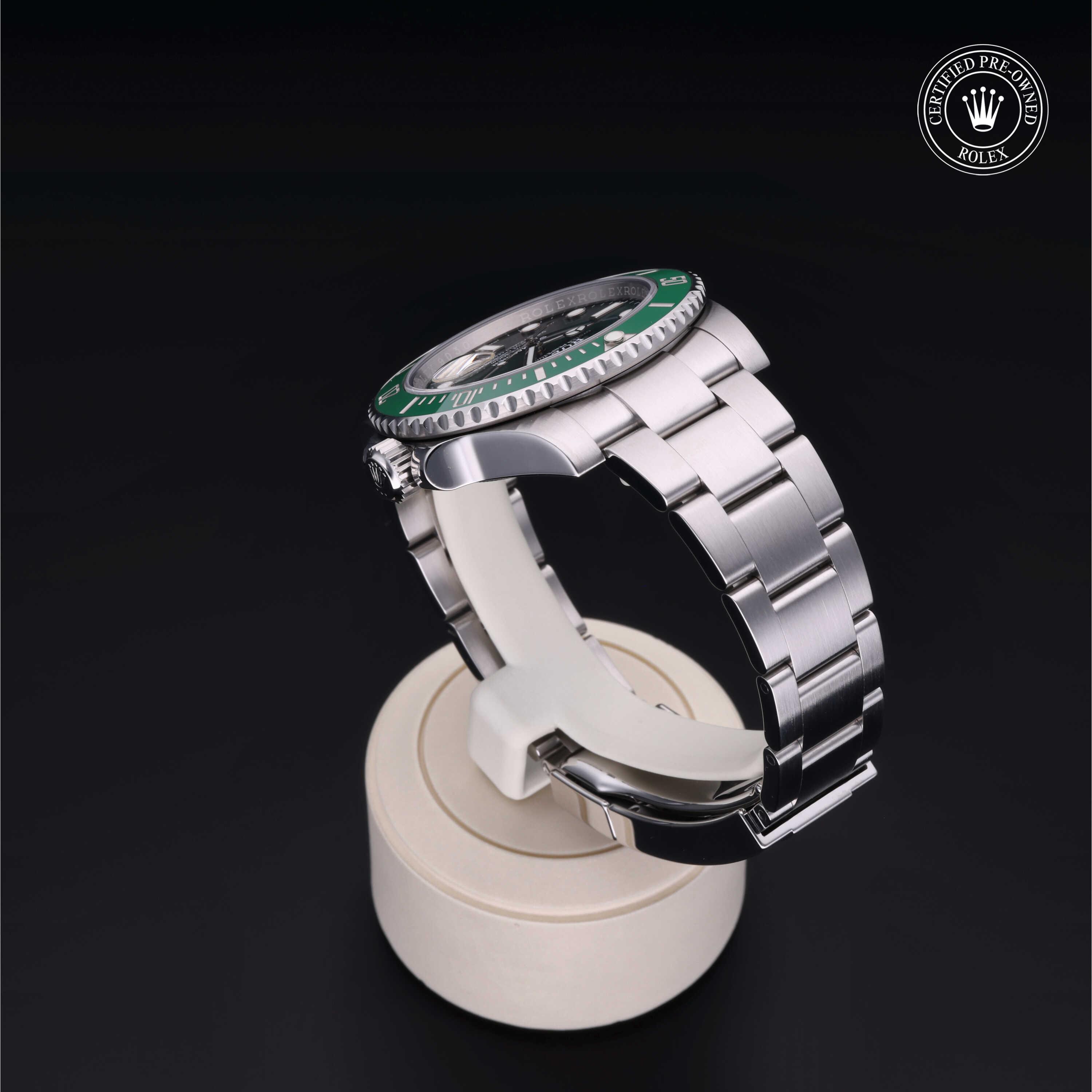 Oyster Perpetual Submariner Date