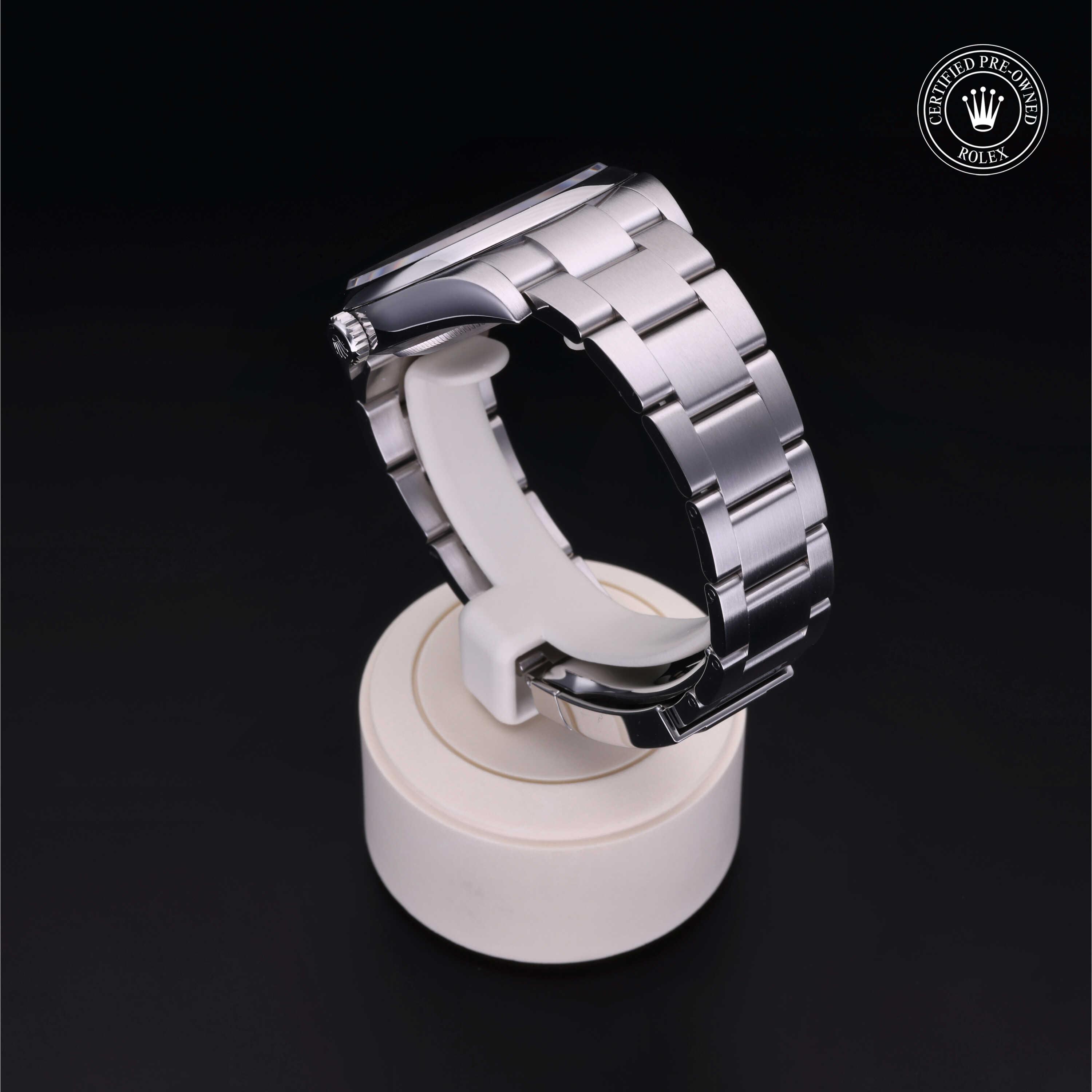 Oyster Perpetual 39