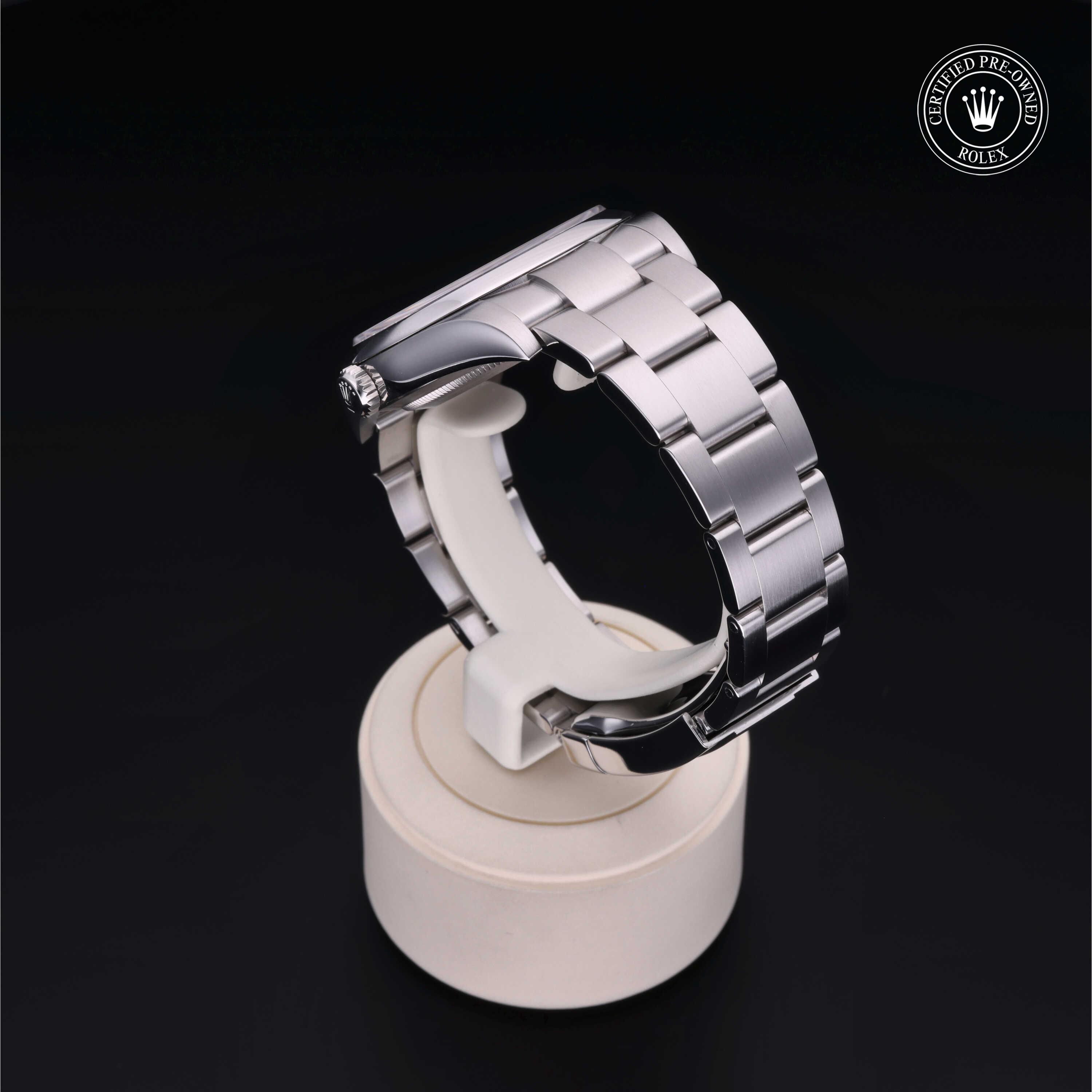 Oyster Perpetual 39