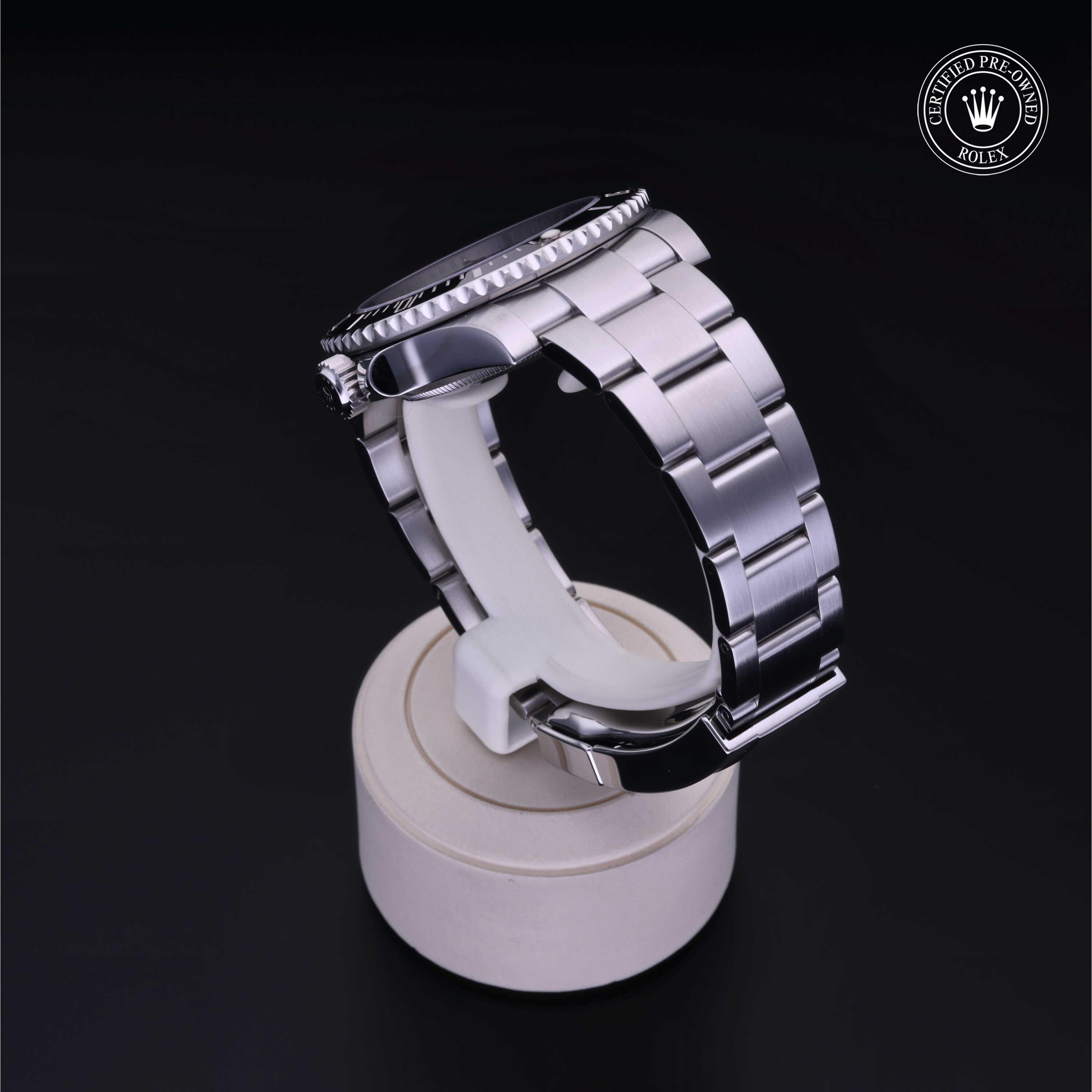 Oyster Perpetual Submariner