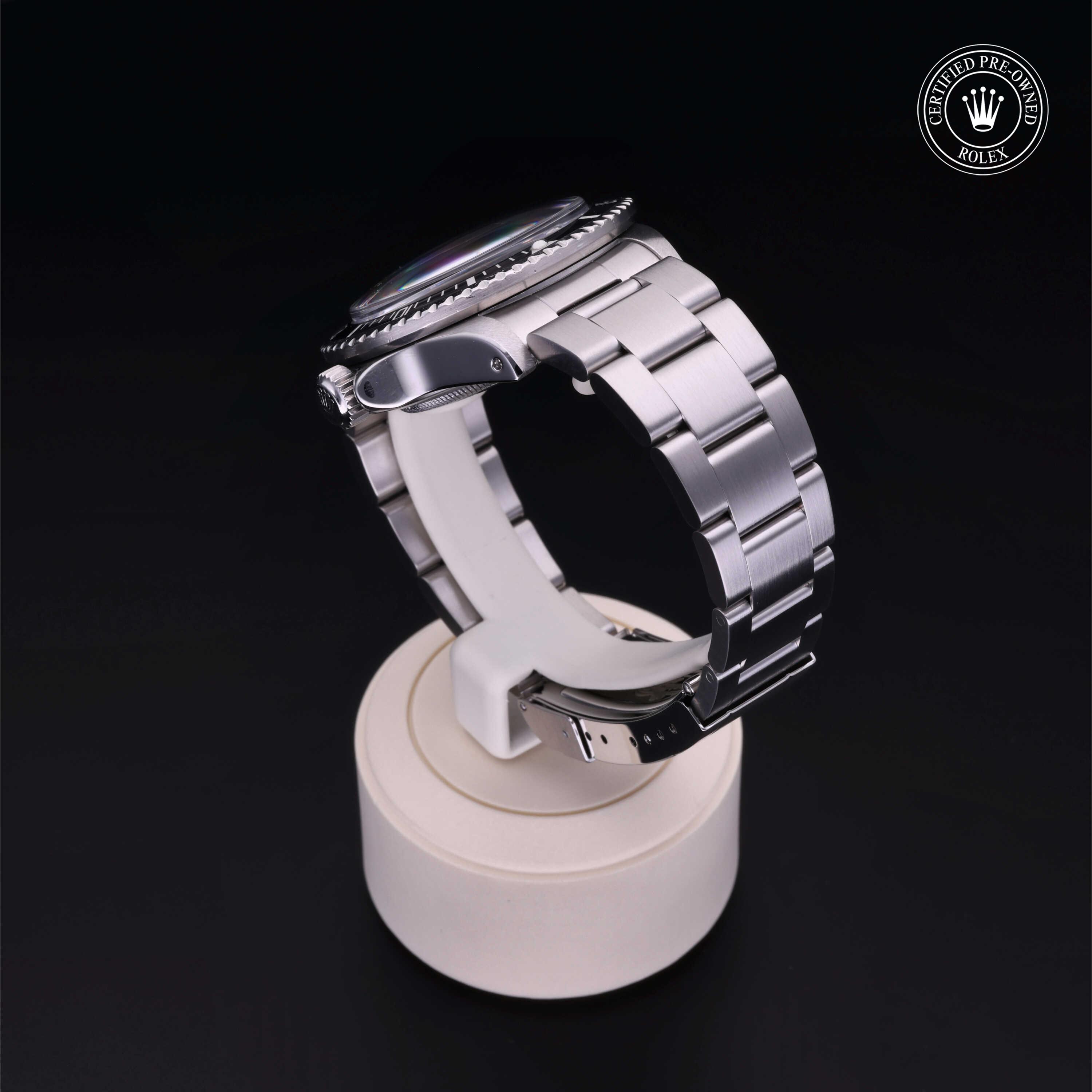 Oyster Perpetual Sea-Dweller alternate view 4