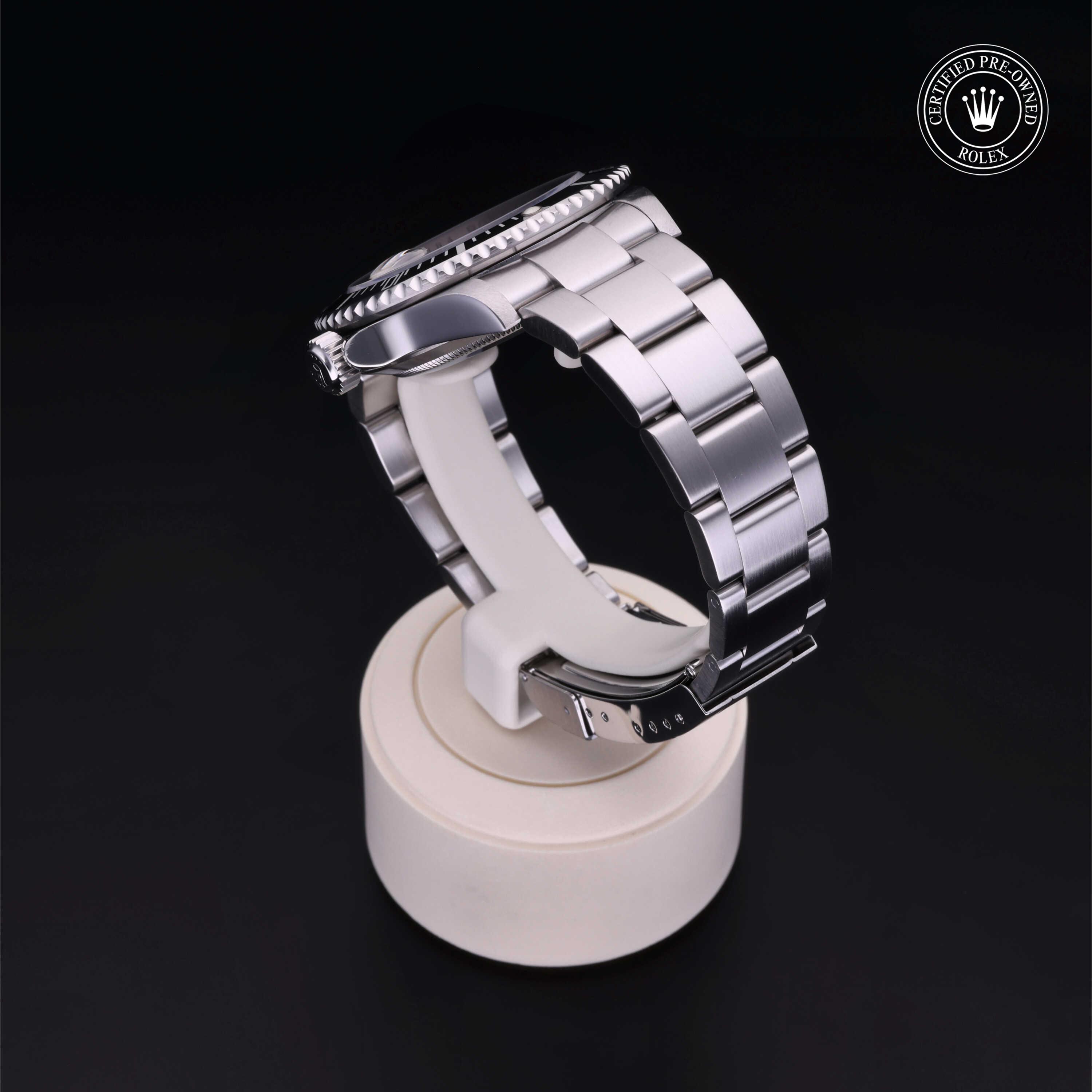Oyster Perpetual Submariner Date