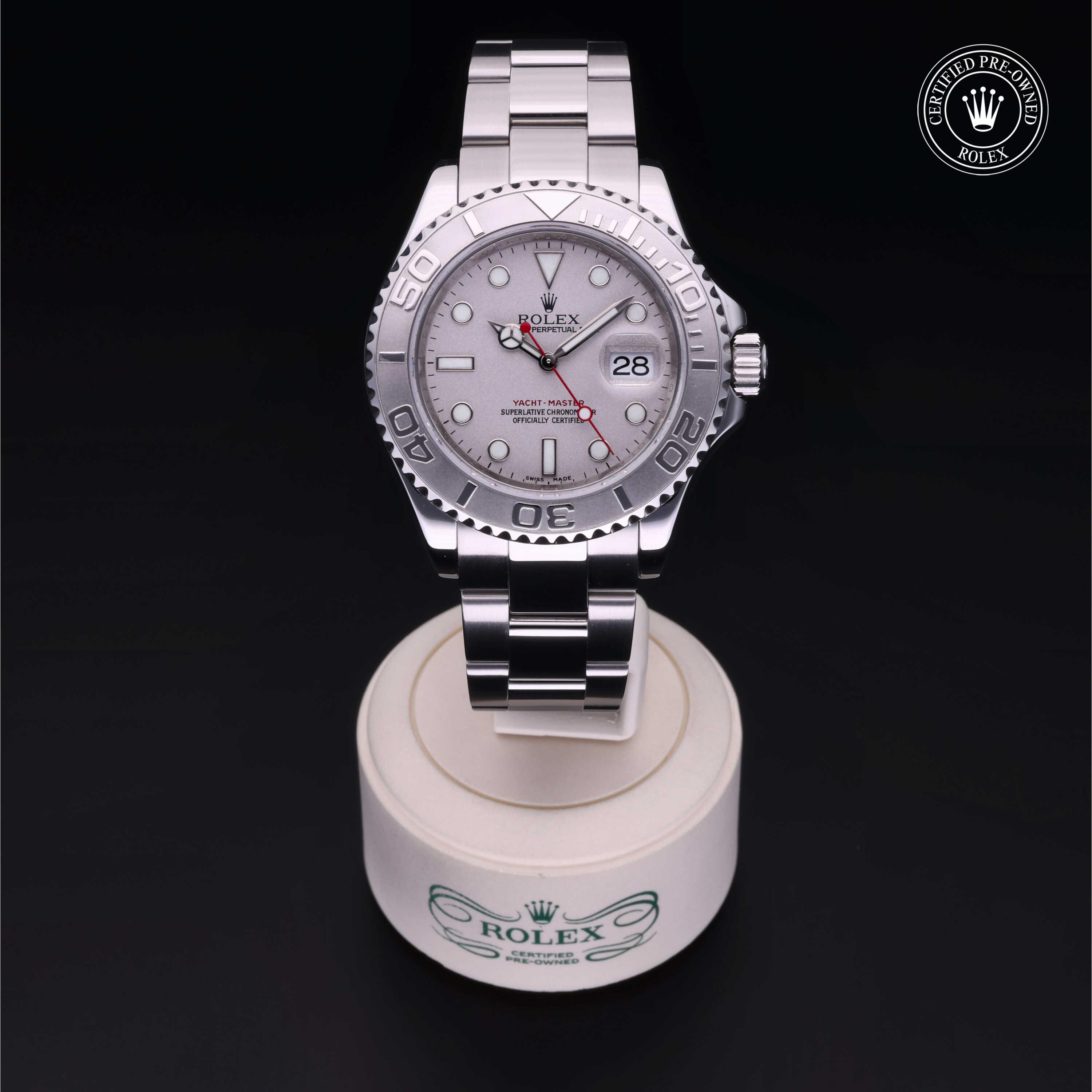 Oyster Perpetual Yacht-Master 40 alternate view 2