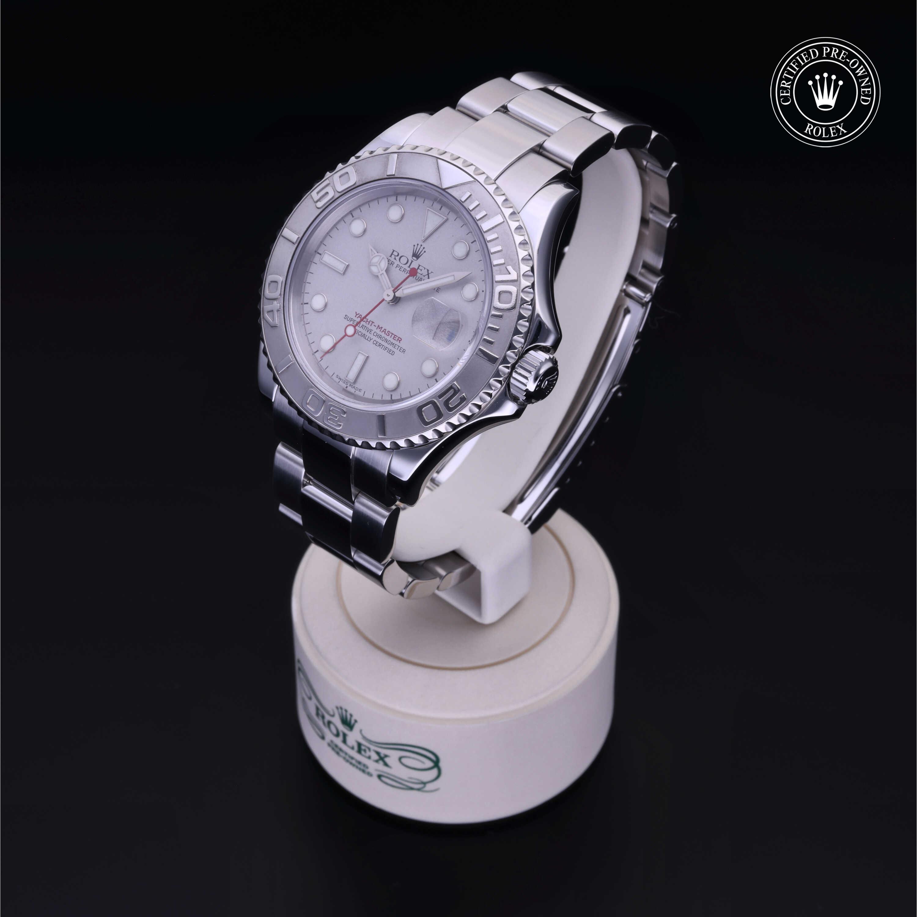 Oyster Perpetual Yacht-Master 40 alternate view 3
