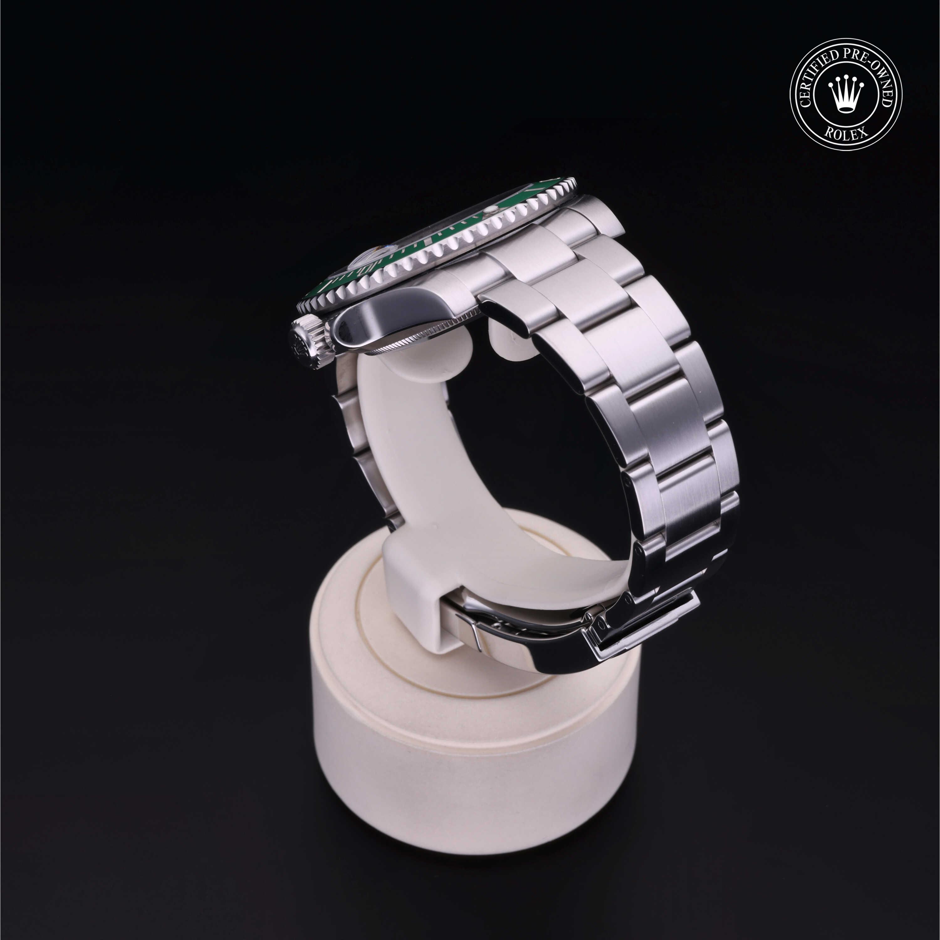 Oyster Perpetual Submariner Date