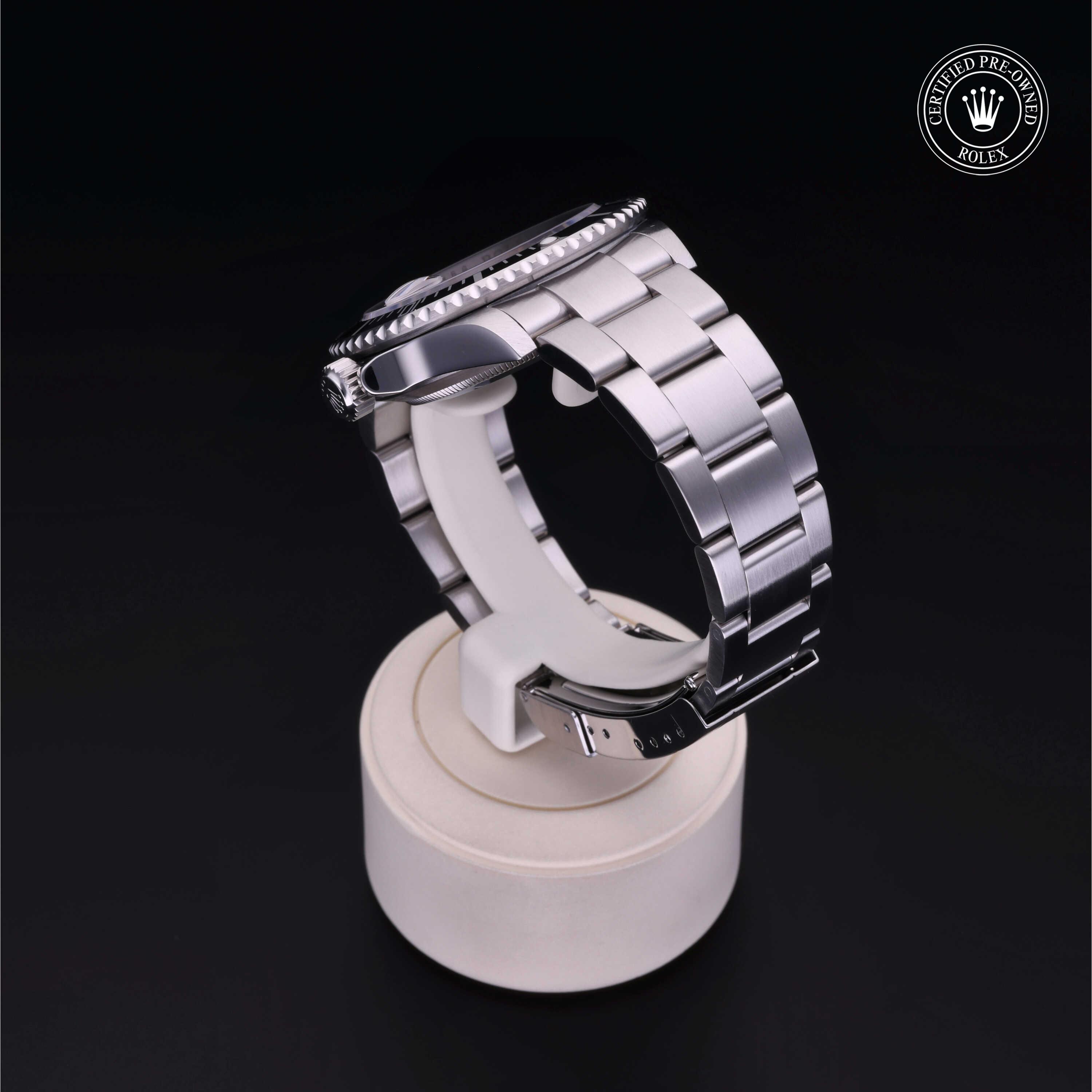 Oyster Perpetual Submariner Date