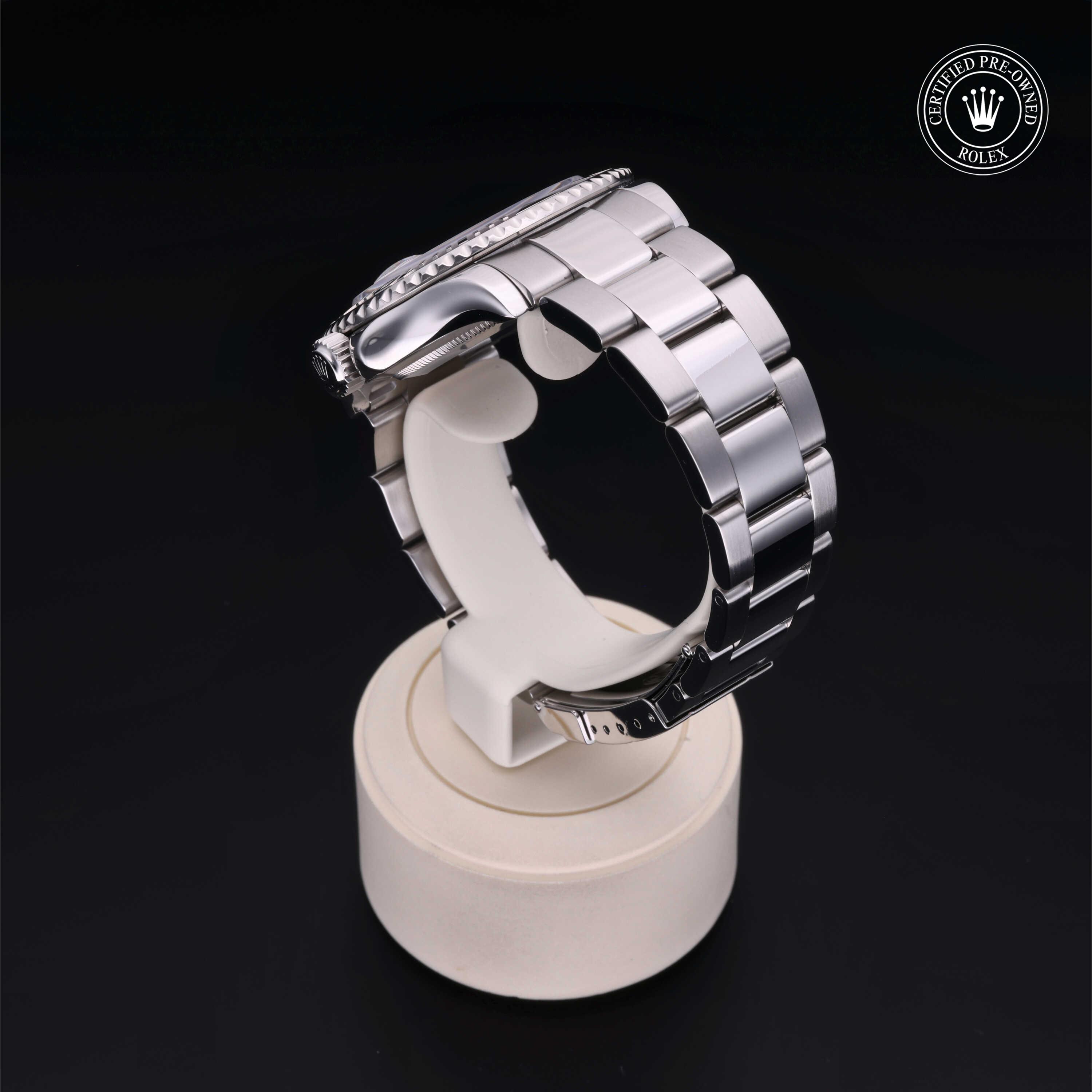 Oyster Perpetual Yacht-Master 40