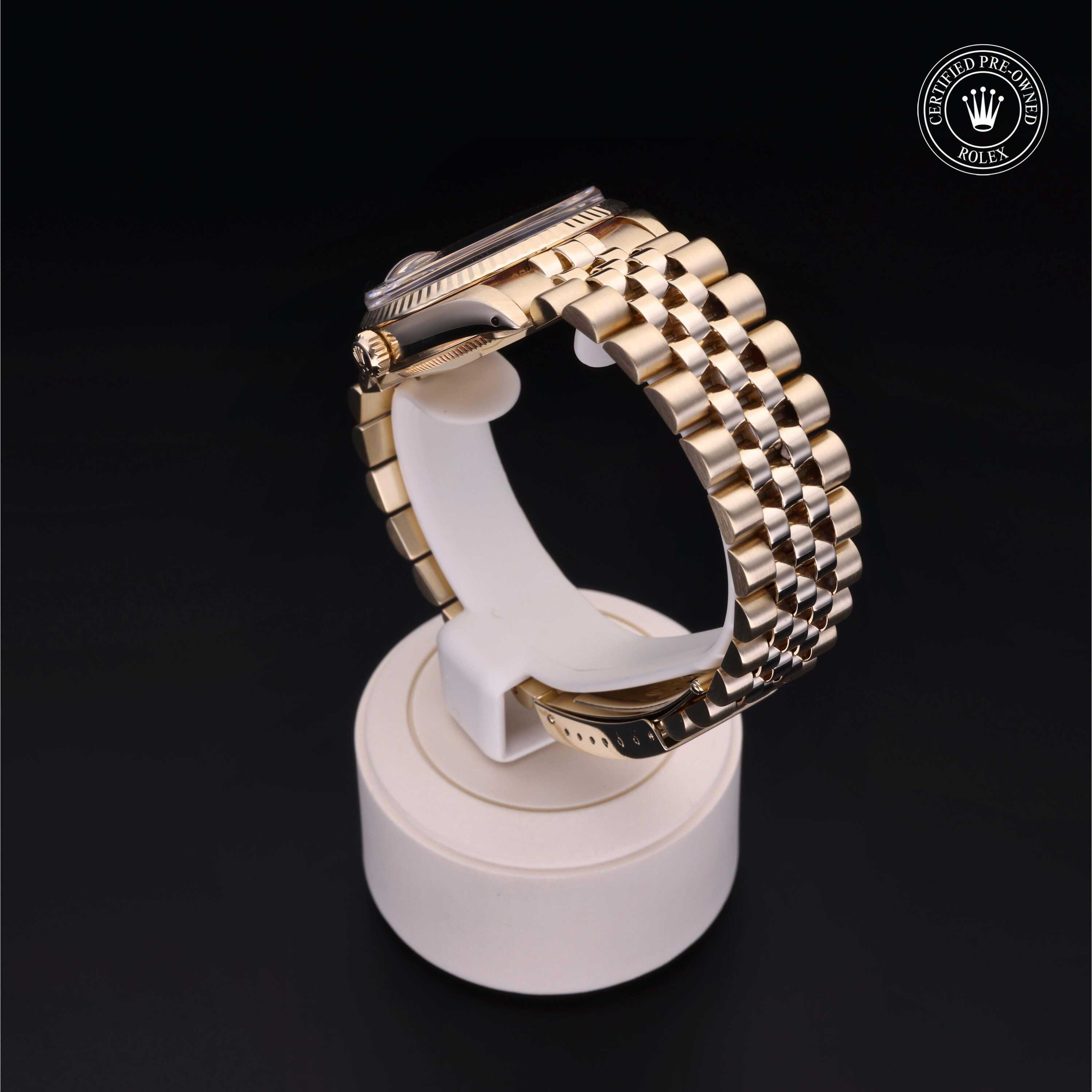 Oyster Perpetual Date