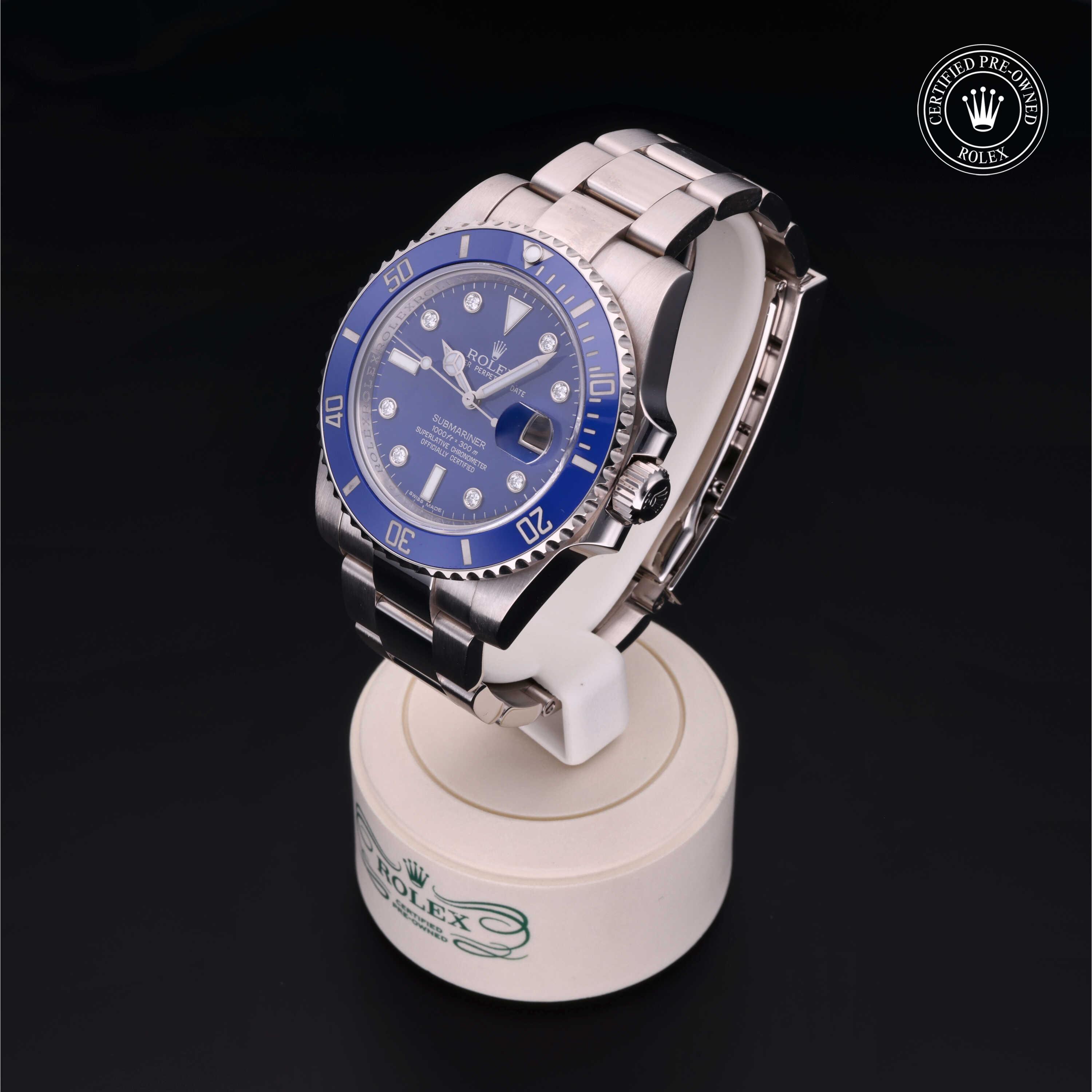 Oyster Perpetual Submariner Date