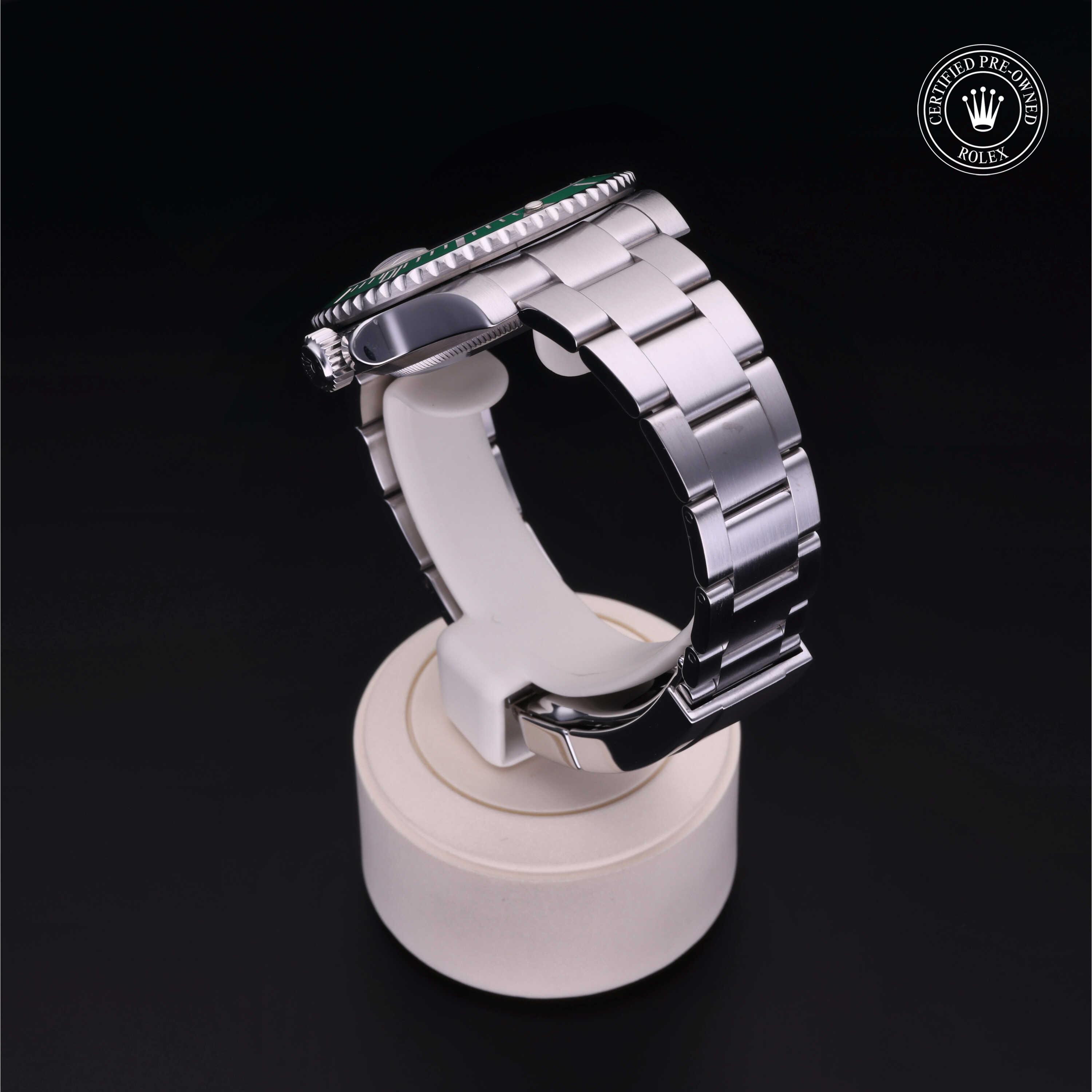 Oyster Perpetual Submariner Date