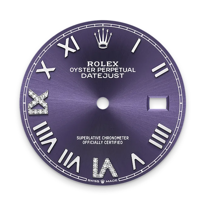Aubergine Dial